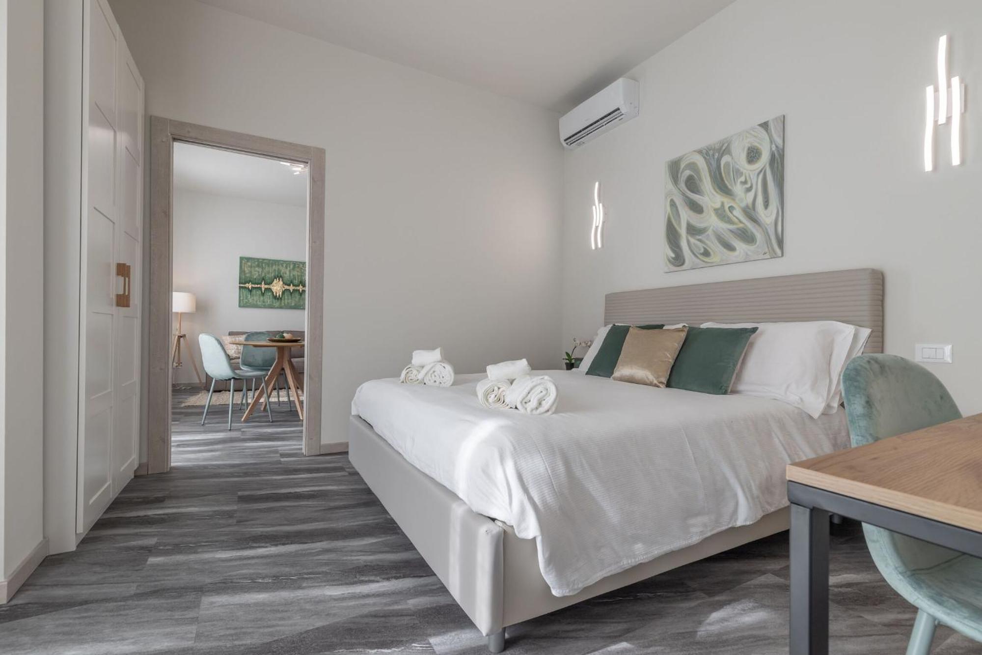 Italian Experience-Suite Ateneo Pavia Exterior foto